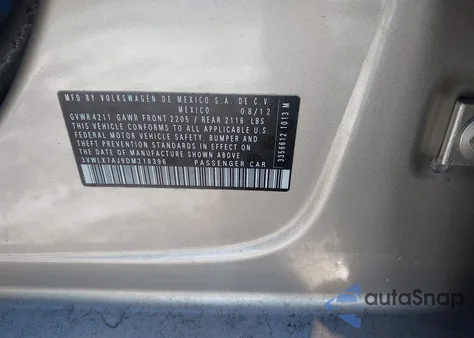 2013 Volkswagen Jetta 2.5L Sel z USA, uszkodzony, nr VIN 3VWLX7AJ9DM218396